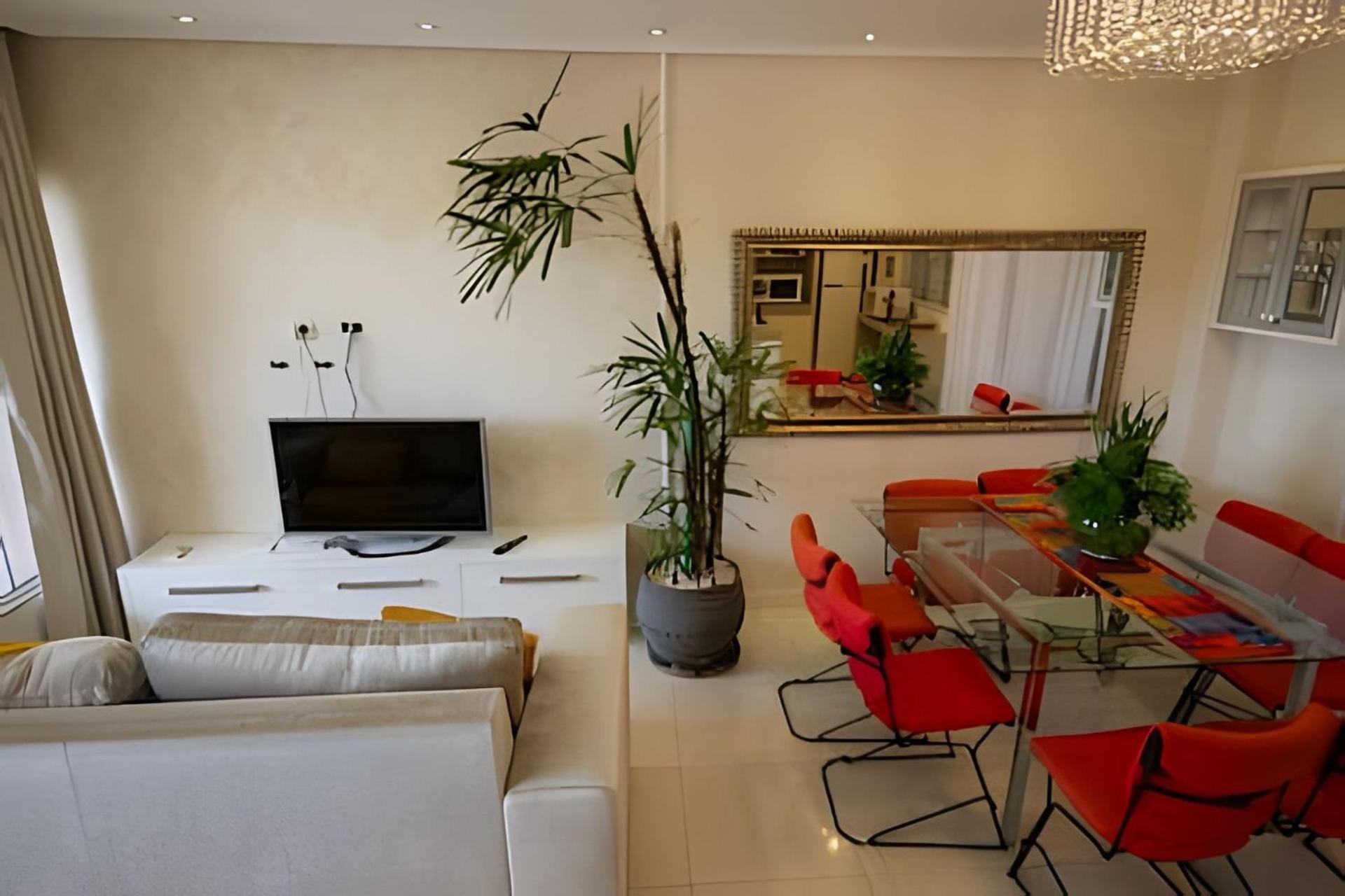 Casa de férias Sobrado Com 1 2 Ar 1km Shopping Jl *